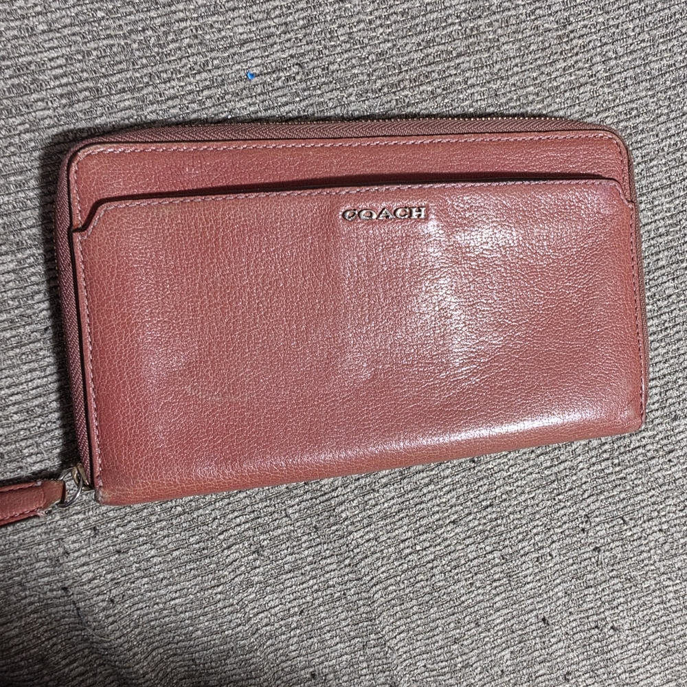 COACH Zip Around Leather Wallet - Dusty Rose - Picture 1 of 4